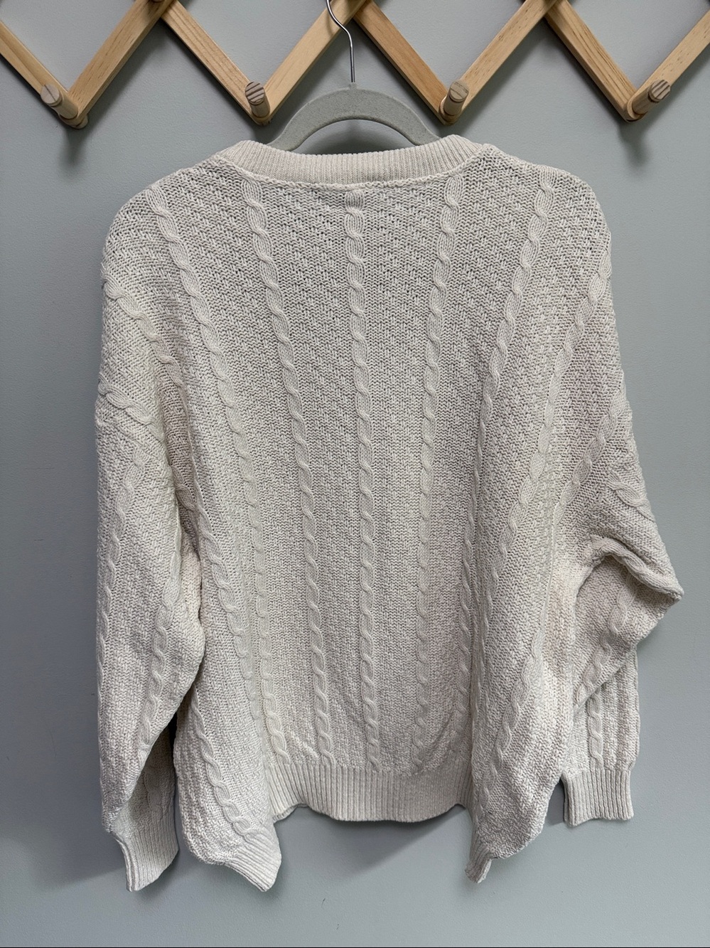 Vintage Northern Reflections Cream Cable-Knit Crewneck Sweater - Picture 2 of 6